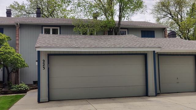 223 Willow Lane, Bloomingdale, IL 60108