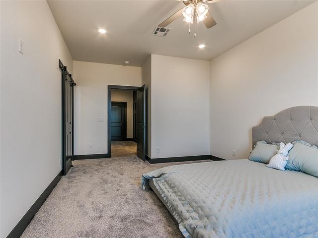 2309 Los Angeles Avenue, Edmond, OK 73034