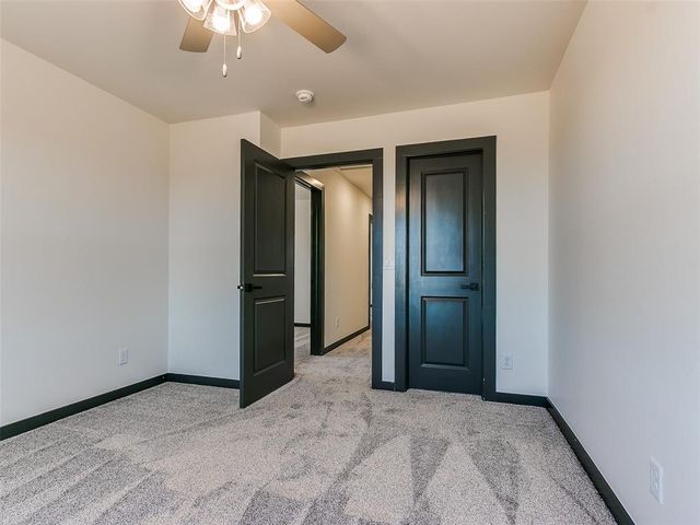 2309 Los Angeles Avenue, Edmond, OK 73034