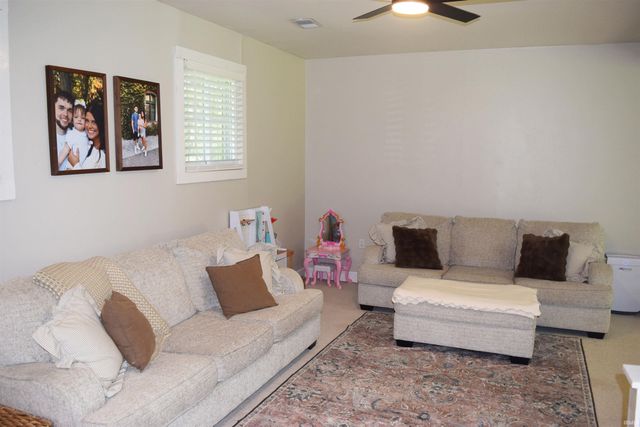 2319 Sharon Place, Evansville, IN 47725