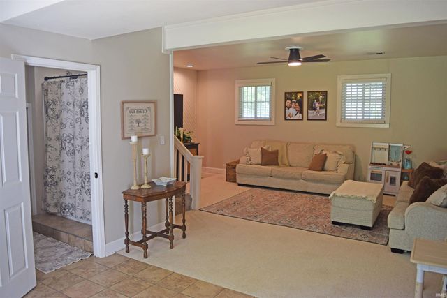 2319 Sharon Place, Evansville, IN 47725