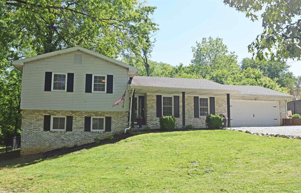 2319 Sharon Place, Evansville, IN 47725