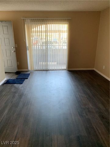 5220 Mission Carmel Lane 103, Las Vegas, NV 89107