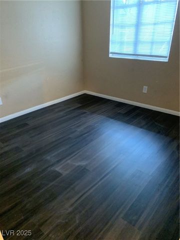 5220 Mission Carmel Lane 103, Las Vegas, NV 89107