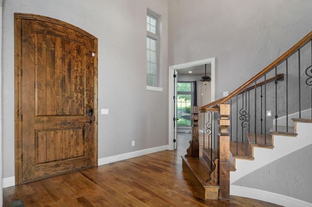 6388 S Weatherwood Trail, Springfield, MO 65810
