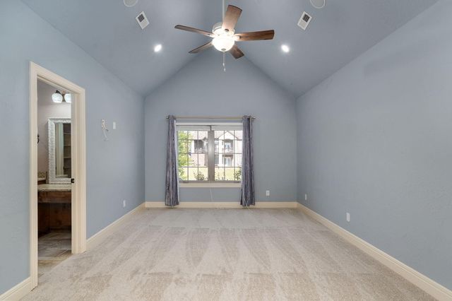 6388 S Weatherwood Trail, Springfield, MO 65810