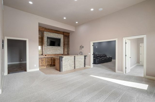 6388 S Weatherwood Trail, Springfield, MO 65810