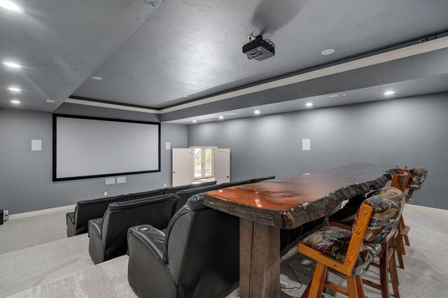 6388 S Weatherwood Trail, Springfield, MO 65810