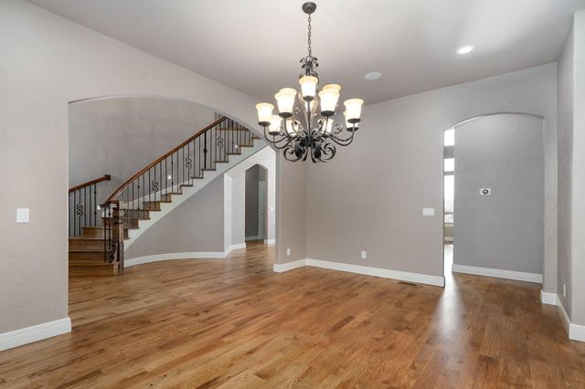6388 S Weatherwood Trail, Springfield, MO 65810
