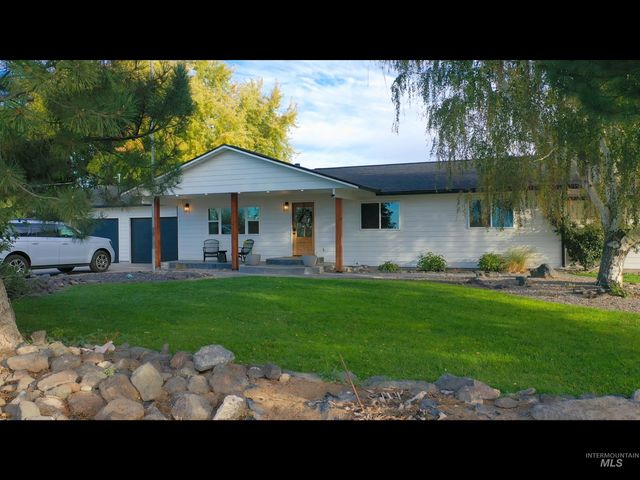 1656 Highway 46, Gooding, ID 83330 property photo