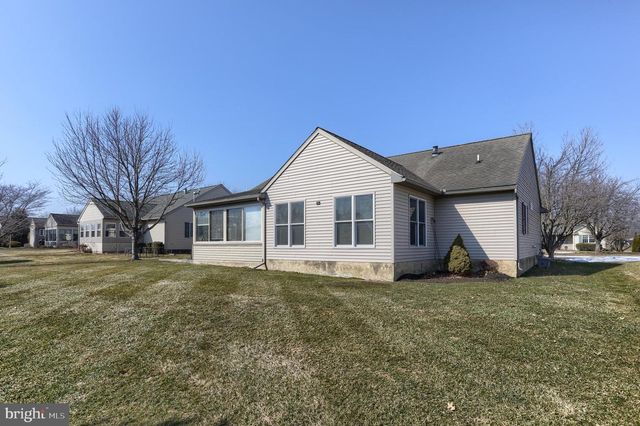 34 SCENIC DR, Myerstown, PA 17067