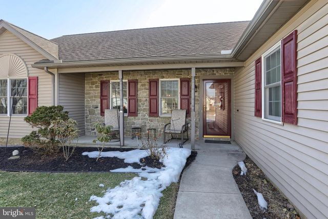 34 SCENIC DR, Myerstown, PA 17067