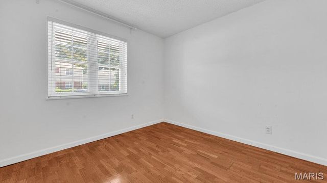 9188 Wrenwood Lane, Brentwood, MO 63144