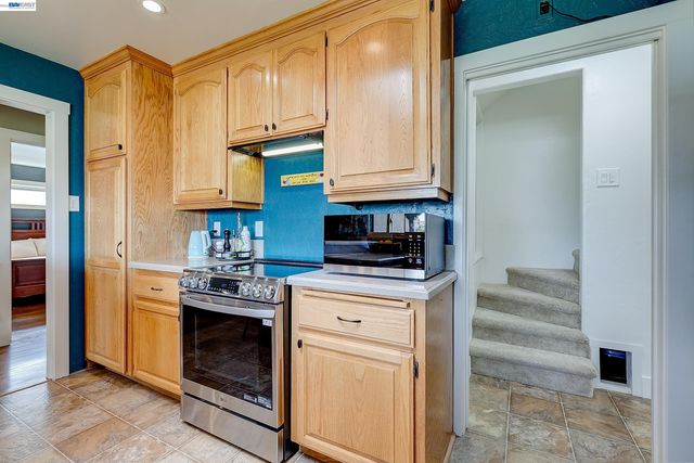 1428 Abbey Ave, San Leandro, CA 94579