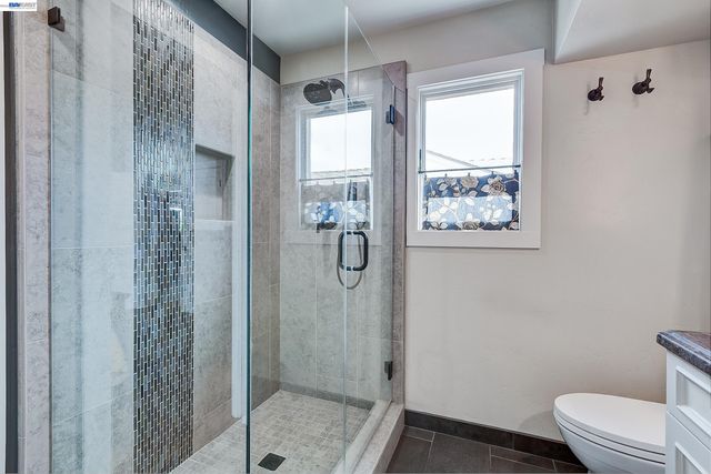 1428 Abbey Ave, San Leandro, CA 94579