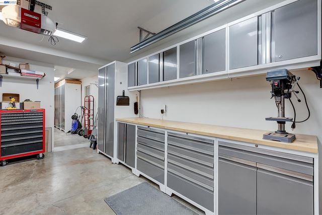 1428 Abbey Ave, San Leandro, CA 94579