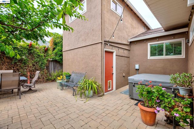 1428 Abbey Ave, San Leandro, CA 94579