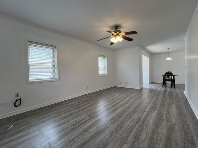 1207 Middle Ct Apt 102, Memphis, TN 38119