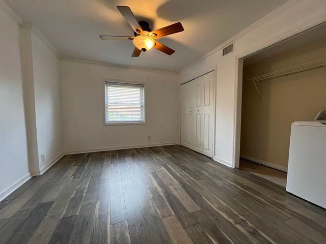 1207 Middle Ct Apt 102, Memphis, TN 38119