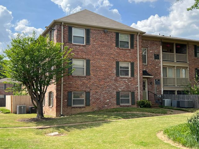 1207 Middle Ct Apt 102, Memphis, TN 38119