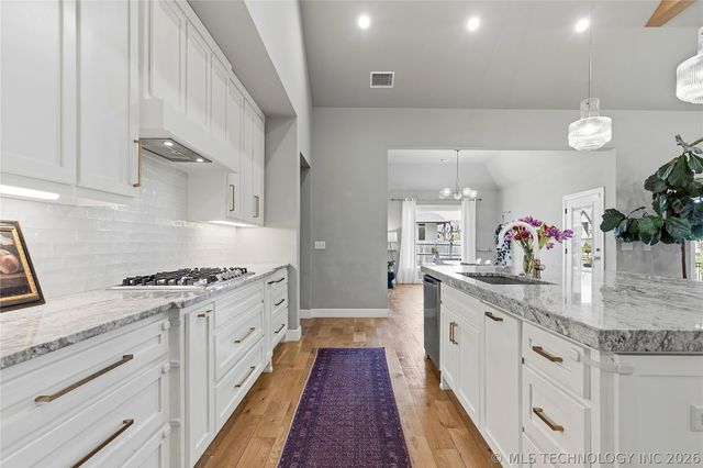 13606 S 21st Place E, Bixby, OK 74008