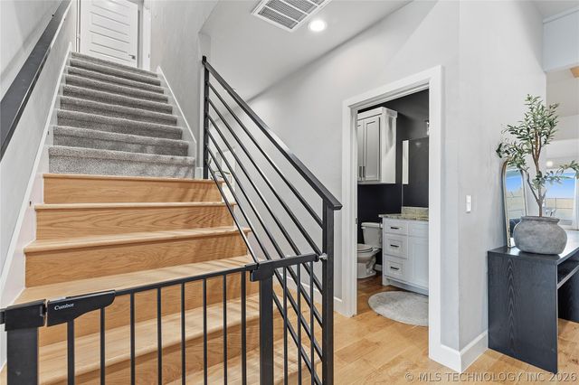13606 S 21st Place E, Bixby, OK 74008