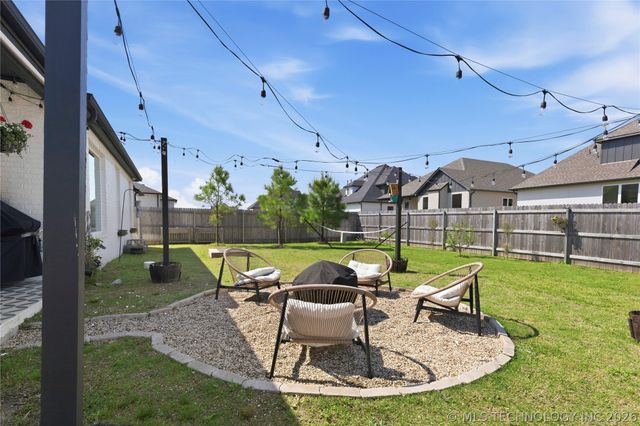 13606 S 21st Place E, Bixby, OK 74008