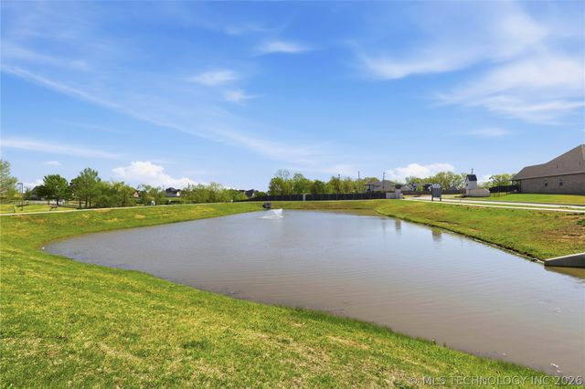 13606 S 21st Place E, Bixby, OK 74008