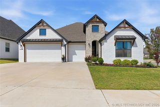 13606 S 21st Place E, Bixby, OK 74008