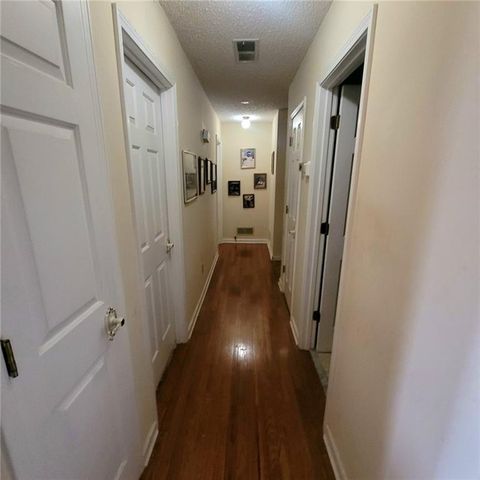100 Winterthur Court, Fayetteville, GA 30214