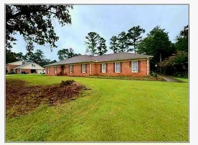 100 Winterthur Court, Fayetteville, GA 30214