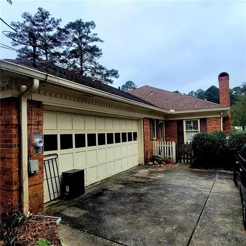 100 Winterthur Court, Fayetteville, GA 30214