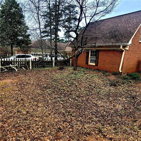 100 Winterthur Court, Fayetteville, GA 30214