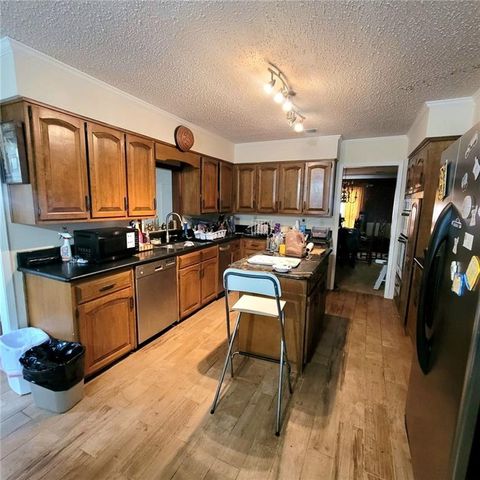 100 Winterthur Court, Fayetteville, GA 30214