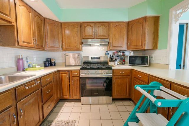 1804 Woodland Drive, Portage, MI 49024