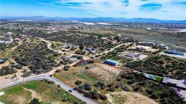10735 Ranchero Rd, Oak Hills, CA 92344