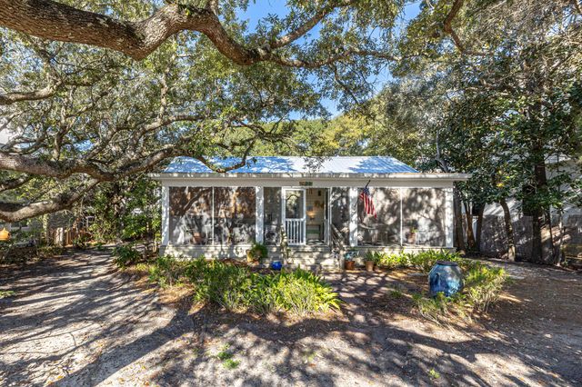 37 Gardenia Street, Santa Rosa Beach, FL 32459