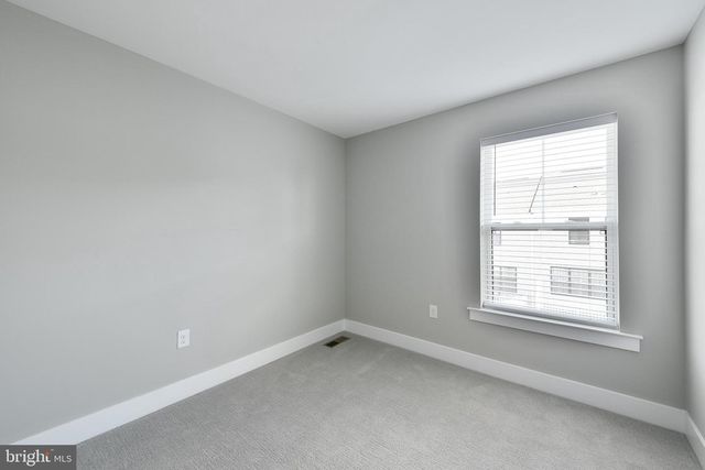 328 WALNUT ST, Collegeville, PA 19426