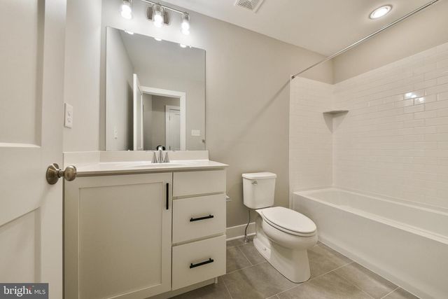 328 WALNUT ST, Collegeville, PA 19426