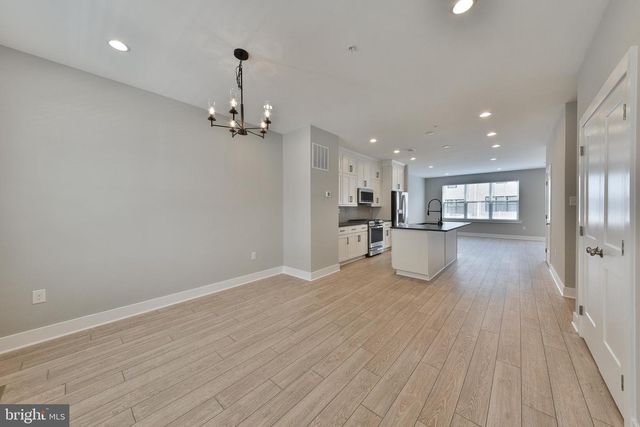 328 WALNUT ST, Collegeville, PA 19426