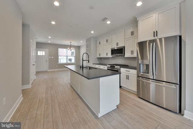 328 WALNUT ST, Collegeville, PA 19426