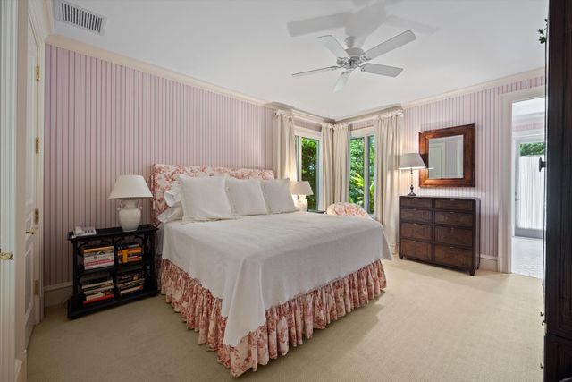 252 Locha Drive, Jupiter, FL 33458