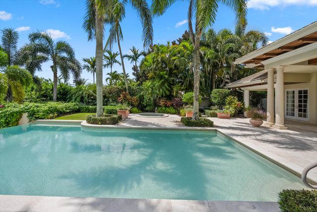 252 Locha Drive, Jupiter, FL 33458