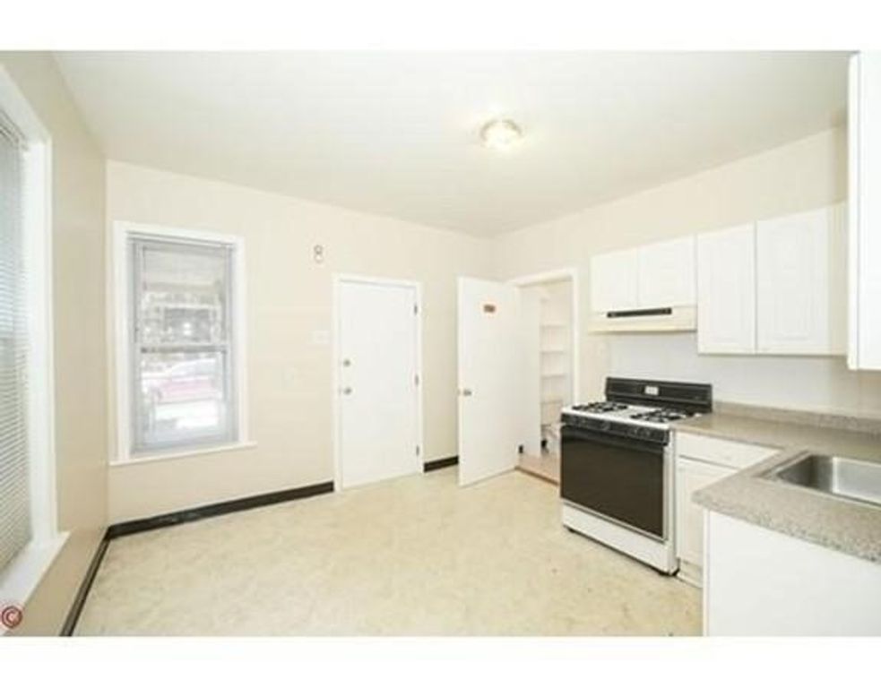 27 Magee Street 1, Cambridge, MA 02139