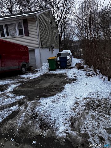 110 Middle Street, Waterbury, CT 06706