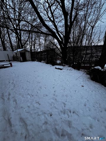 110 Middle Street, Waterbury, CT 06706