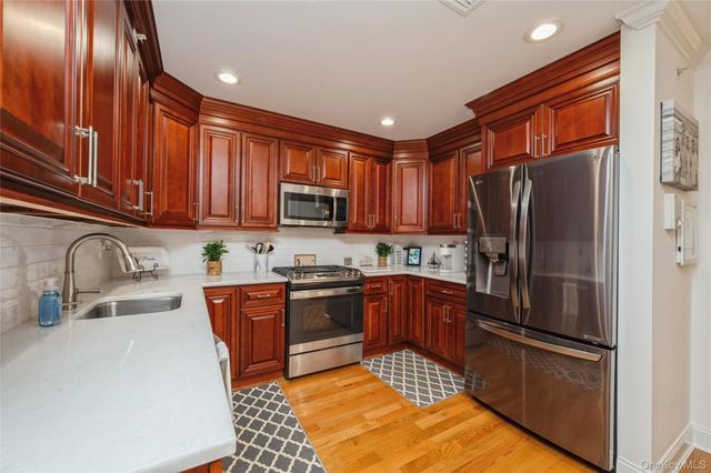 608 Carman Avenue C2, Westbury, NY 11590