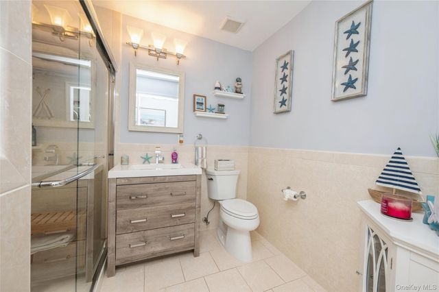 608 Carman Avenue C2, Westbury, NY 11590