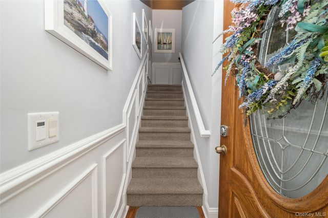 608 Carman Avenue C2, Westbury, NY 11590