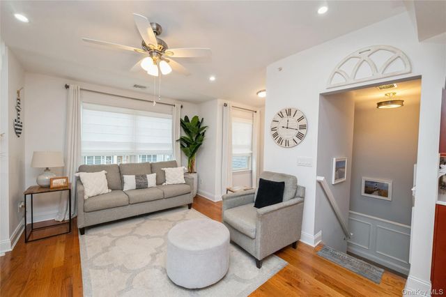 608 Carman Avenue C2, Westbury, NY 11590